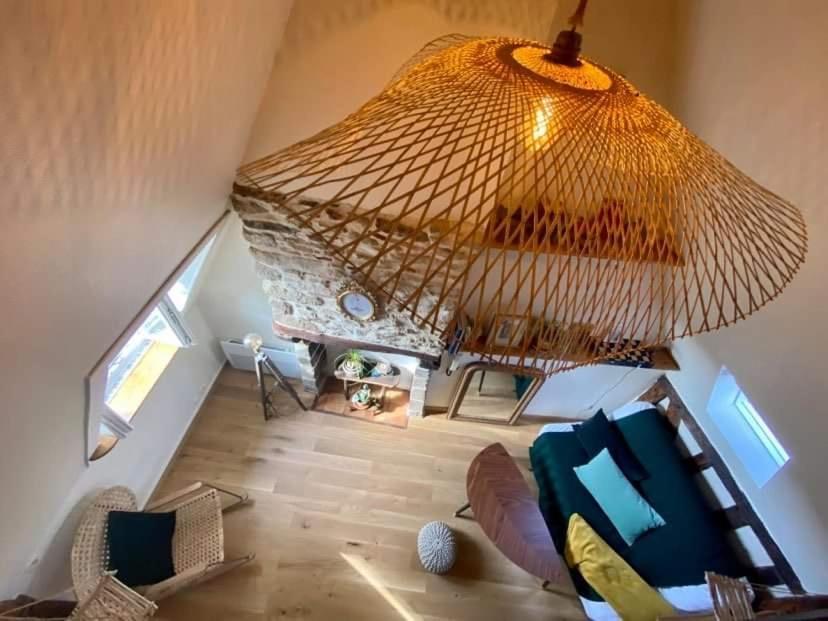 Bienvenue A Indra Apartment Vannes Luaran gambar