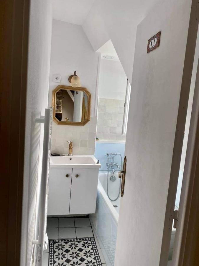 Bienvenue A Indra Apartment Vannes Luaran gambar