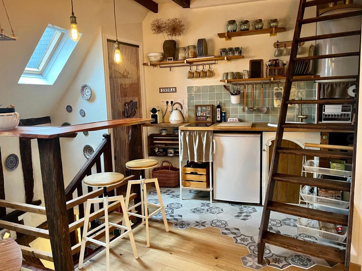Bienvenue A Indra Apartment Vannes Luaran gambar