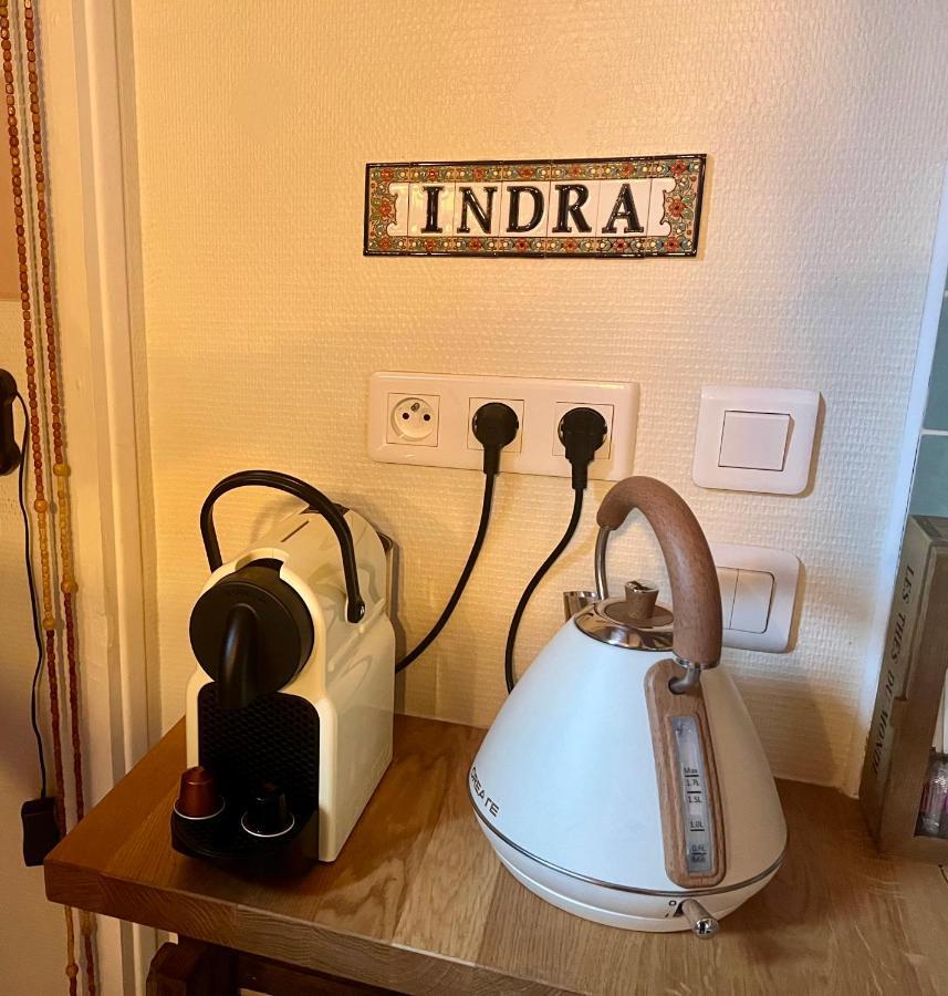 Bienvenue A Indra Apartment Vannes Luaran gambar
